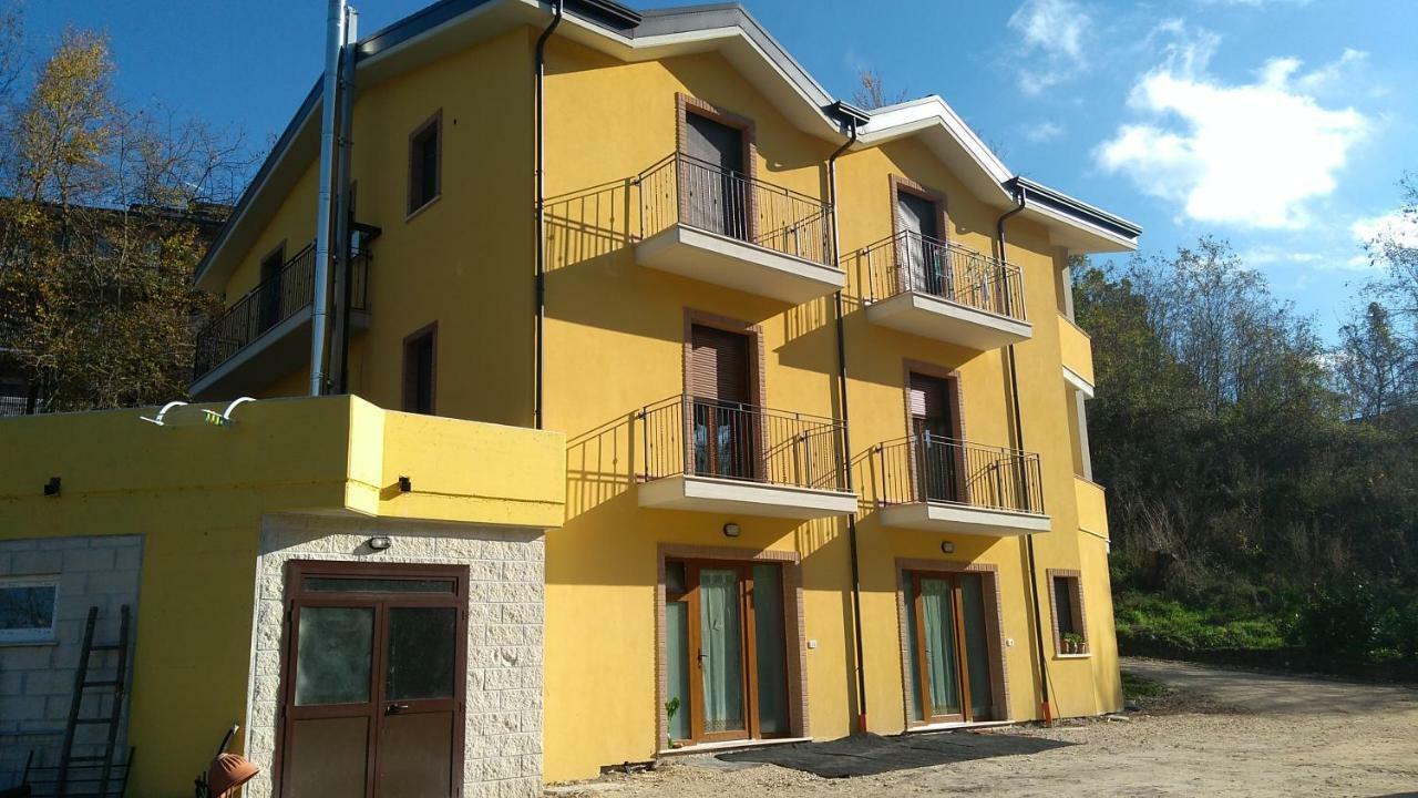 Villa Center appartamenti nel verde in città Campobasso Esterno foto